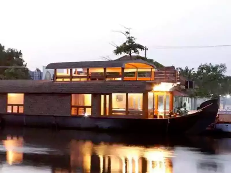 Houseboat In Alleppey